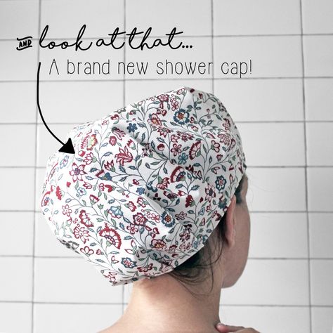 Shower Cap Pattern, Diy Shower Cap, Diy Bonnet, Sewing For Christmas, Serger Stitches, Diy Hats, Sewing Hats, Diy Towels, Diy Sewing Tutorials