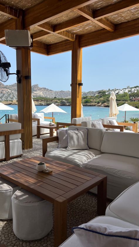 Bodrum Turkey Aesthetic, Bodrum Story, Bodrum Aesthetic, Sea Restaurant, Bodrum Beach, Turkey Bodrum, Turkey Aesthetic, Turkey Hotels, Turkey Beach