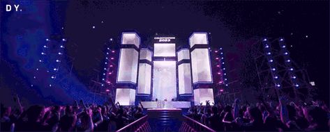 Edm Stage Design, Stage Lighting Design Concert, Led Stage Design, Stage Design Ideas Creative, Concert Design, Music Stage, Stage Lighting Design, Concert Stage Design, Led Stage Lights