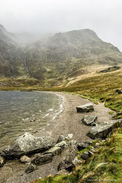 Honeymoon Photography, Nature Photography Landscape, Wales Travel, Snowdonia National Park, Visit Wales, Irish Quotes, Landscape Photography Nature, Snowdonia, Photography Landscape