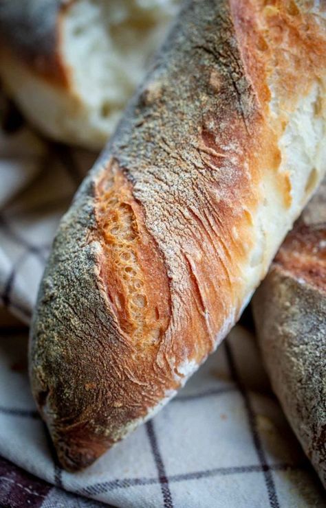 Rustic Baguette Recipe, Hoagie Roll Recipe, French Baguette Recipe, Beef Patties Recipes, Baguette Recipe, Artisan Bread Recipes, Rustic Bread, French Baguette, No Knead Bread