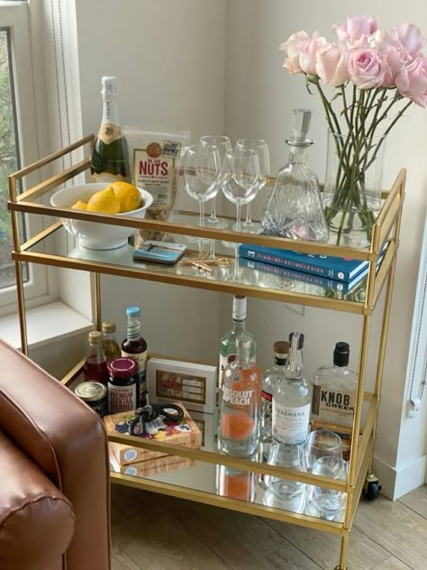 bar cart inspo linked in my amazon storefront Decorate Bar Cart, Home Bar Interior Design, Bar Cart In Living Room, Home Bar Cart Ideas, Styling Bar Cart, Living Room Bar Cart, Wine Apartment, Bar Cart Aesthetic, Style Bar Cart