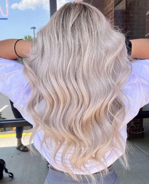 Toned with Redken Shades Eq 010Vg 09Na 09P Redken Shades, Redken Shades Eq, Platinum Hair, Platinum, Shades, Instagram Photos, Photo And Video, Instagram Photo, Hair