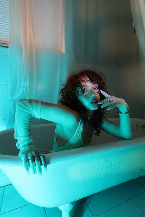 Neon Bathtub Photoshoot Bathroom Photoshoot Ideas, Bathtub Shoot, Bathroom Photoshoot, Bathtub Photoshoot, Neon Photoshoot, Bathtub Photography, Band Photoshoot, Neon Photography, Bouidor Photography