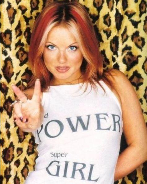 Geri Spice, Ginger Spice Girl, Spice World, Music 90s, Power Dress, Emma Bunton, Baby Spice, Posh Spice, Geri Halliwell