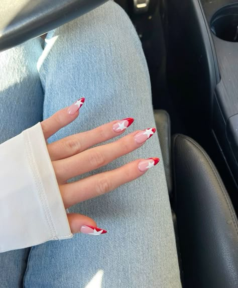 Star Nail Designs French Tip, Nail Ideas For Rock Concert, Red French Tip Nails With Stars, French Tip And Star Nails, Red Nails With White Star, Star French Nails, Summer Star Nails, Guts Tour Nails, Star Nails French Tip