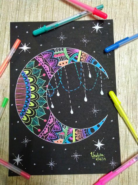 Metalic Markers Drawing, Metallic Pen Art On Black Paper, Scratch Note Art Ideas, Rainbow Scratchboard Art, Scratch Paper Art Ideas, Black Scratch Paper Art, Doodles On Black Paper, Gellyroll Pen Art, Scratch Book Art