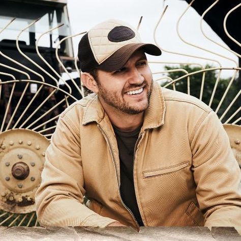 Drew Baldridge on TikTok Drew Baldridge, Kylie Morgan, Twilight Breaking Dawn, Best Friend Challenges, Mother Son Dance, Man Of The House, Popular Songs, Warrior Quotes, Homecoming Mums