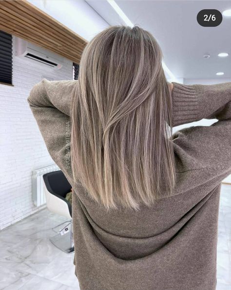 Ash Blonde Highlights On Dark Hair, Dark Ash Blonde Hair, Ash Blonde Hair Balayage, Short Bleached Hair, Cool Blonde Hair Colour, Ash Blonde Hair Colour, Brown Hair Inspo, Beautiful Braided Hair, Ash Blonde Hair