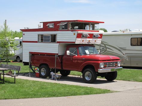 OMG this reminds me of my Grandpa's truck from when I was a kid!!  And it was red as well! Kombi Motorhome, Converted Bus, Pickup Camper, Classic Campers, Slide In Camper, Station Service, Vintage Rv, Vintage Campers Trailers, Mini Camper