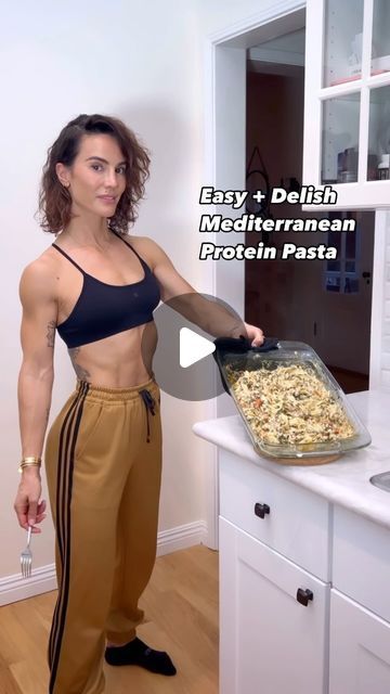 Senada Greca, MBA on Instagram: "Mediterranean Protein Pasta - this is such a delicious dish, so make sure to Save and Share it. So easy to make also. 🙌

This recipe will be added to WeRise App where you’ll find all my recipes. Iink in Bl0 👯‍♀️

Instructions:
In a large pan add:
- 300 grams of tomatoes
- 250 grams of feta
- 1 lb of frozen spinach (fresh can be used just add later on as it dries out)
- 1 lb of ground chicken or any other protein
- drizzle of olive oil, salt, garlic powder and red pepper flakes or any other spices you’d like
- bake at 400°F for 30 mins or till cooked through
- in the meantime cook your pasta. You may use chickpea or lentil pasta for added protein.
- drain pasta, mix all together and enjoy 😊" Senada Greca Recipes, Mediterranean Protein, Lentil Pasta, Protein Pasta, Frozen Spinach, My Recipes, Ground Chicken, In The Meantime, Red Pepper Flakes