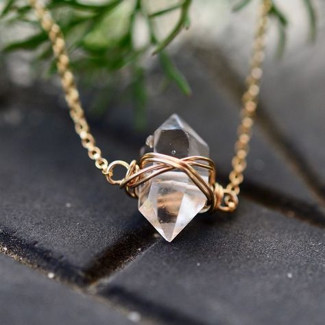 Buy Earrings Online, Herkimer Diamond Jewelry, Moonstone Engagement Ring Set, Herkimer Diamond Necklace, 14k Gold Wedding Ring, Rustic Necklace, April Birthday, Gems Bracelet, Wire Jewelry Designs