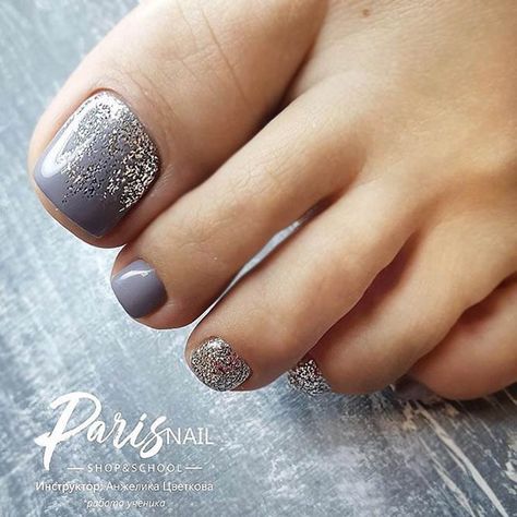 Amazing Toe Nail Colors To Choose In 2019 ★ See more: https://naildesignsjournal.com/toe-nail-colors-amazing-designs/ #nails Pedi Designs, Fall Toe Nails, Easy Toe Nail Designs, Simple Toe Nails, Grey Nail, Pedicure Ideas, Pedicure Colors, Sassy Style, Gel Toe Nails