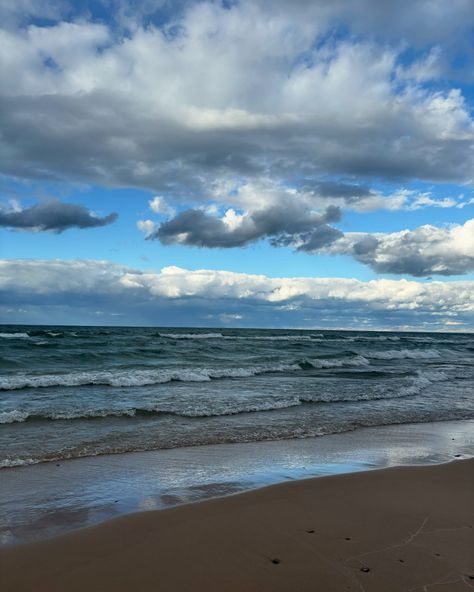 lake michigan 🌊 (and chicago in the back) Michigan Aesthetic, Vision Board Pics, Bear Lake, Northern Michigan, 2025 Vision, Lake Michigan, Doesn't Matter, My Summer, Great Lakes