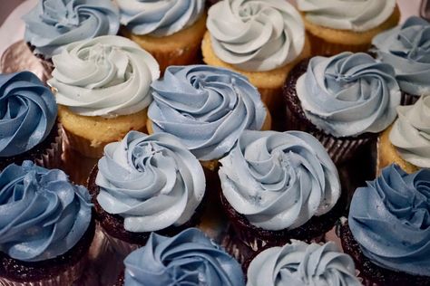 Shades Of Blue Cupcakes, Dusty Blue Wedding Cake With Cupcakes, Blue Desserts For Baby Shower Boys, Baby Boy Dessert Table, Dusty Blue Wedding Cupcakes, Dusty Blue Dessert Table, Dark Blue Baby Shower Ideas, Blue Rainbow Baby Shower Ideas, Dusty Blue Baby Shower Cake