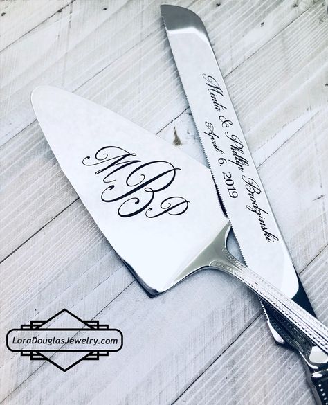 Cheap Destination Wedding, Wedding Knife Set, Knife Engraving, Wedding Cake Server Set, Wedding Cake Knife, Engraved Handwriting, Engraved Knife, Wedding Cake Server, Cake Server Sets