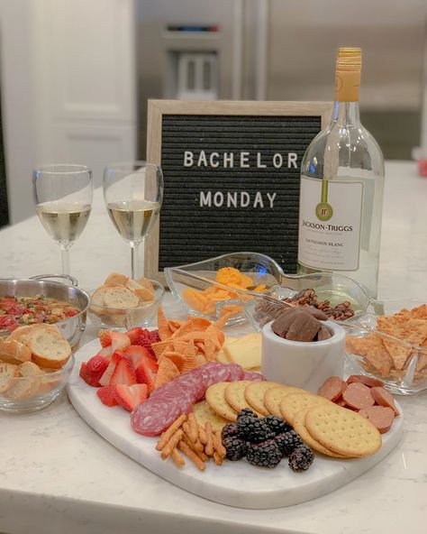 Hailey on Instagram: “Never complete without snacks 🌹” Bachelor Charcuterie Board, Bachelor Night Snacks, Snacks For Wine Night, Wine Night Food, Charcuterie Board Snacks, Girls Night Charcuterie Board, Wine Night Snacks, Girls Wine Night, Wine Girls Night