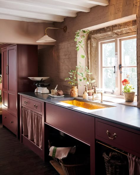 The Heirloom Collection at Cotes Mill | deVOL Kitchens