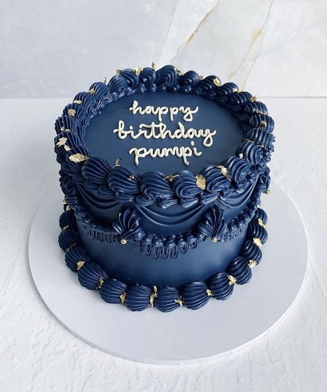 Boys 16th Birthday Cake, Blue Birthday Themes, Royal Blue Cake, 23 Birthday Cake, Navy Cakes, New Cake Design, Round Birthday Cakes, 22nd Birthday Cakes, Different Kinds Of Cakes