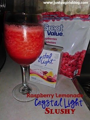 from Suzanne @ ShabbyChicks: Cool Summer Treats and Cool Stuff to Do in the Heat of Summer! Thirsty Thursday, Raspberry Lemonade, Crystal Light, Smoothie Drinks, Milkshakes, Ww Recipes, Summer Treats, Slushies, Pina Colada