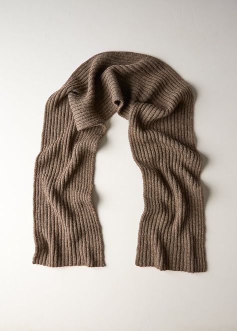 Lovely Ribbed Scarf | Free Knitting Pattern by Purl Soho Mens Scarf Knitting Pattern, Crochet Mens Scarf, Mens Knitted Scarf, Purl Bee, Ribbed Scarf, Knitting Patterns Free Scarf, Purl Soho, Knitted Wit, Scarf Knitting Patterns