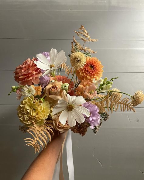 Elopement bouquet for a yellow seaplane sunset cruise 💛 *Homegrown cosmos, yarrow, & locally foraged bracken fern from one of my walks. WA grown lisianthus, dahlia, scabiosa, snaps from @seattlewholesalegrowersmarket .Sahara spray rose & gold carnation from @northwest_wholesale_florists . #bridalbouquet #elopementbouquet #elopementflowers #weddingflowers #weddingbouquet #pnwwedding #washingtonelopement #bouquet #seattleelopement #seattleflorist #elopementflorist #pnwfloraldesign #pnwflorist... Bracken Fern, Natures Wonder, Elopement Bouquet, Bridal Bouquet Summer, Mixed Bouquet, Late Summer Flowers, Summer Bride, Summer Bouquet, Bouquet Inspiration