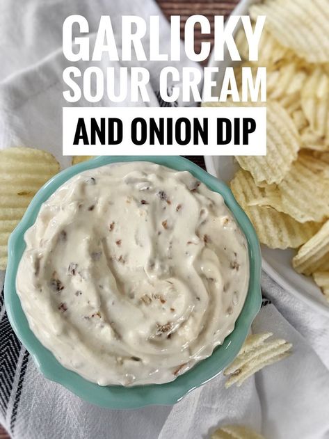 You know that salty powdery onion soup mix you used to make sour cream and onion dip with Lays Regular chips? Delicious right? I still have a special place in my heart for it. This recipe is like the grown up version of that dip. It’s packed with caramelized onions and garlic which = flavour. You may never buy onion soup mix again. 😋 Onion Soup Mix Dip, Onion Soup Dip, Sour Cream And Onion Dip, Onion Dip Mix, Make Sour Cream, Onion Dip Recipe, Garlic Dip, Onion Dip, Sour Cream And Onion