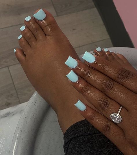 Colors For Dark Skin Tone, Nail Colors For Dark Skin, Toe Nail Colors, Gel Toe Nails, Acrylic Toes, Acrylic Toe Nails, Toe Nail Color, Colors For Dark Skin, Hard Nails