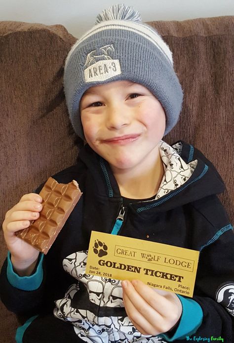 free printable great wolf lodge golden ticket Great Wolf Lodge Printable, Great Wolf Lodge Christmas Gift, Great Wolf Lodge Christmas Surprise, Great Wolf Lodge Surprise Ideas, Golden Ticket Template, Bosses Day Cards, Surprise Trip Reveal, Surprise Vacation, Wolf Lodge