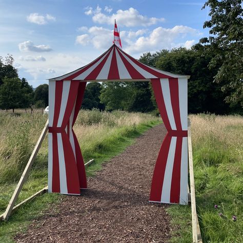 We love a project like this! We were so excited to design some graphics and create a custom built and hand painted circus tent for @hintonampnernationaltrust 🎪 Make Office, Haunted Circus, Halloween Maze, Carnival Circus, 2 Sisters, Circus Tent, Carnival Themes, Circus Party, Halloween House