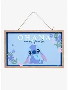 Disney Lilo & Stitch Ohana Means Family Wall Art, Stitch Ohana Means Family, Lilo And Stitch Toys, Nightmare Before Christmas Toys, Decoupage Jewelry Box, Lilo And Stitch Ohana, Disney Room Decor, Doodle Girl, Stitch Toy, Ohana Means Family