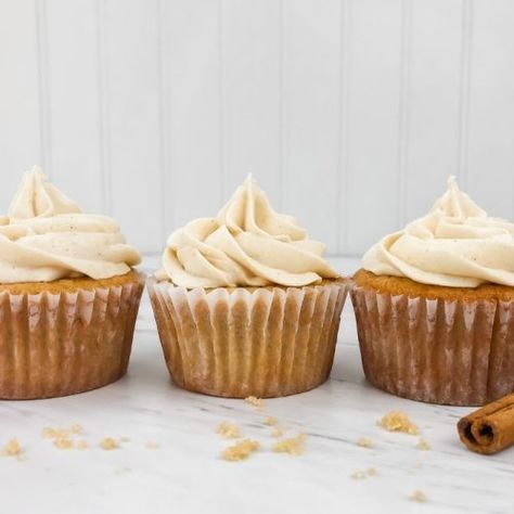 Apple Cider Cupcakes, Vegan Apple Cider, Maple Buttercream Frosting, Cupcakes Gluten Free, Vegan Cupcake Recipes, Cream Cheese Buttercream Frosting, Fall Favorites Recipes, Maple Cream Cheese, Celiac Recipes