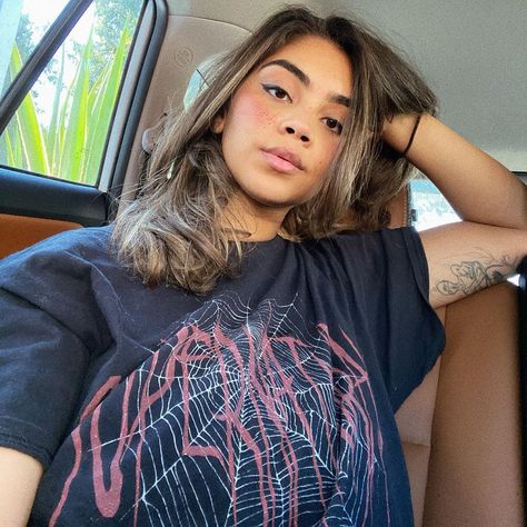 Taylor Giavasis, Pretty Savage, Divine Feminine, Pretty Woman, T Shirts For Women, Hair, Women's Top, On Instagram, Beauty