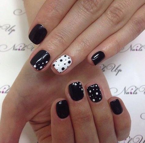 Gel Manicure Designs, Gel Manicure Colors, Pedicure Designs Toenails, Ring Finger Nails, Glitter French Manicure, Manicure Colors, Pedicure Designs, New Nail Designs, Polka Dot Nails