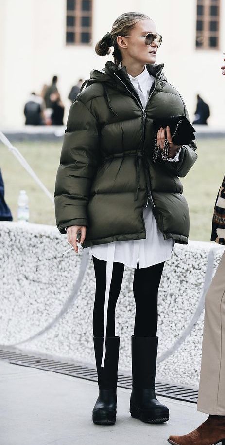 Padded Coat Outfit, Puffer Jacket Street Style, Short Jacket Outfit, Black Puffer Jacket Outfit, Puffer Jacket Outfits, Puffer Coat Outfit, Puffer Outfit, Puffer Jacket Outfit, Jacket Outfit Women