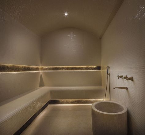 Villa C by Yachar Bouhaya Steam Room Design, Deco Spa, Moroccan Bath, Home Spa Room, Indoor Pool Design, Spa Lighting, Sauna Design, Steam Sauna, Spa Interior