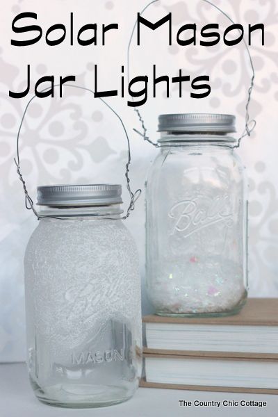 Solar Mason Jar Lights -- add tops to your mason jars and use solar power to light up the outdoors. Canning Jar Lights, Lantern Jar, Mason Jar Lights, Solar Mason Jars, Emergency Lights, Mason Jar Projects, Country Chic Cottage, Diy Solar, Mason Jar Lighting