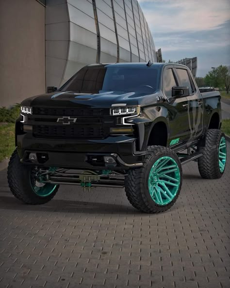 Pretty Trucks, Jacked Up Chevy, Big Ford Trucks, Country Trucks, Custom Lifted Trucks, Chevy Diesel Trucks, Customised Trucks, Trucks Lifted Diesel, Black Truck