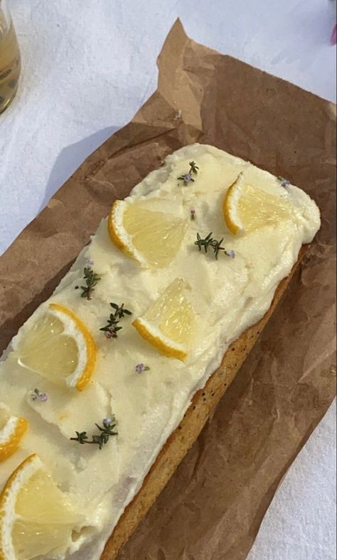 Bees Aesthetic, Aesthetic Lemon, Lemon Aesthetic, Aesthetic Sage Green, Short Set Outfit, Sage Green Aesthetic, Food Wallpapers, Summer Vacation Aesthetic, Wallpaper Food