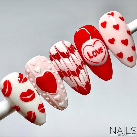 Beachy Nail Designs, Theme Nails, Polka Dot Nail Designs, Birthday Nail Designs, Butterfly Nail Designs, Quick Nail, S Nails, Easter Nail Designs, Valentine Nail Art