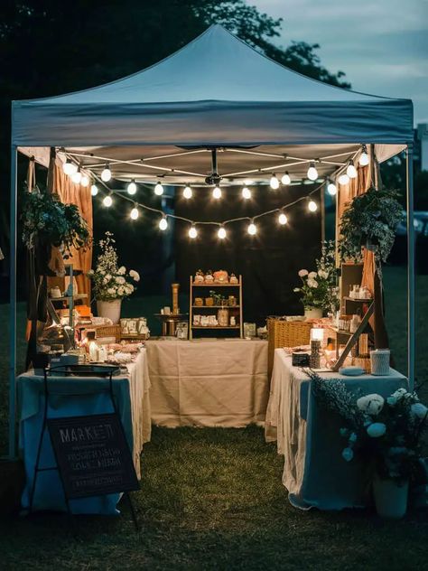 10 Market Set Up Ideas to Make Your Booth Pop! - Fabricerie Market Set Up Ideas, Market Stall Display Ideas, Booth Display Ideas Diy, Craft Booth Design, Market Tent, Market Stall Display, Booth Lighting, Set Up Ideas, Farmers Market Booth