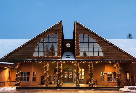 Montana Lodge, Modern Lodge Style, Montana Resorts, Sky Resort, Grouse Mountain, Modern Lodge, Waterton Lakes National Park, Utah Vacation, Whitefish Montana