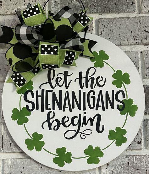 St Patricks Day Door Signs, St Patrick Door Hanger, St Patrick’s Day Door Hanger, Holiday Door Signs, St Patricks Day Door Hanger, Let The Shenanigans Begin, Irish Luck, Wood Door Hanger, Clothes Pin Wreath