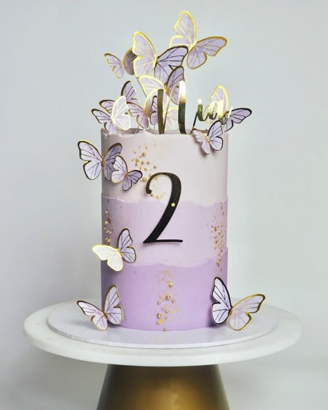 Butterfly Cake Kids, Butterfly Cake Ideas For Kids, 2 Tier Butterfly Cake, Pastel Butterfly Cake, Butterfly Cake Design, Butterfly Theme Cake, Purple Butterfly Cake, Cake Designs For Girl, Butterfly Birthday Cakes