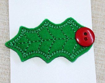 Felt Mistletoe Pattern, Felt Holly Leaves, Embroidery Holly Leaves, Holly Leaf Pattern, Felt Holly, Beaded Wire Art, Holly Tree, Holly Leaves, Holly Leaf