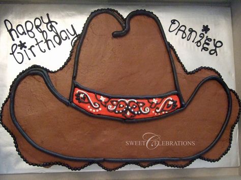 Cowboy Hat Cupcake Cake Muffins Decorados, Cowboy Hat Cake, Cowboy Cupcakes, Cowboy Birthday Cakes, Hat Cupcakes, Pull Apart Cupcake Cake, Pull Apart Cake, Cake Pulls, Icing Techniques