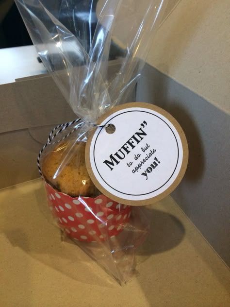 Vegan Pumpkin Muffins, Appreciation Gifts Diy, Staff Appreciation Gifts, Marketing Gift, Volunteer Gifts, Volunteer Appreciation, Staff Gifts, Employee Recognition, Employee Appreciation Gifts