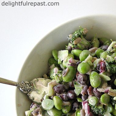 Broccoli Salad - A High-Protein Version...maybe make with California blend veggies? Black Beans Salad, Beans Salad, Edamame Salad, Raw Broccoli, Bean Salad Recipes, Broccoli Salad, High Protein Low Carb, Bean Salad, Edamame