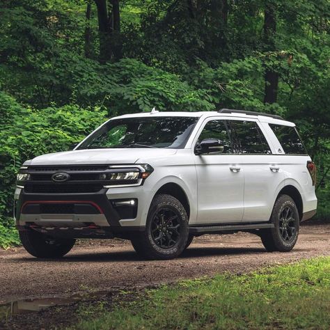 2023 Ford Expedition, Blacked Out Ford Expedition, 2022 Ford Expedition, Ford Expedition King Ranch, 2024 Ford Expedition, Ford Explorer Limited, Custom Car Interior, Black Rims, Ford Expedition