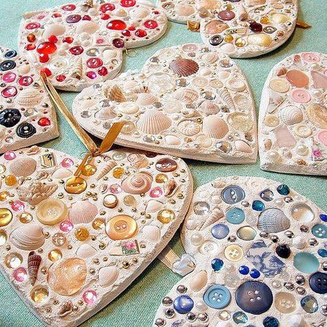 Button Ornaments, Shell Ornaments, Primitive Crafts, Salt Dough, Beach Crafts, Seashell Crafts, Button Art, Childrens Crafts, Fun Crafts For Kids